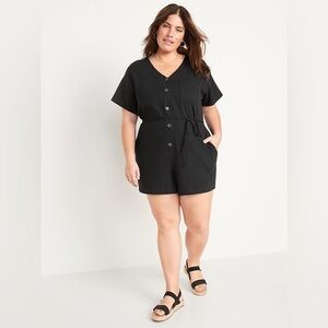 Old Navy Black Textured-Knit Utility Short-Sleeve Romper 3.5-inch inseam Size 4X